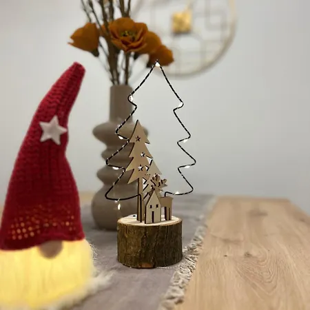 Black Parking A Menos De 1 Min A Pie *