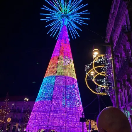 Black Parking A Menos De 1 Min A Pie *